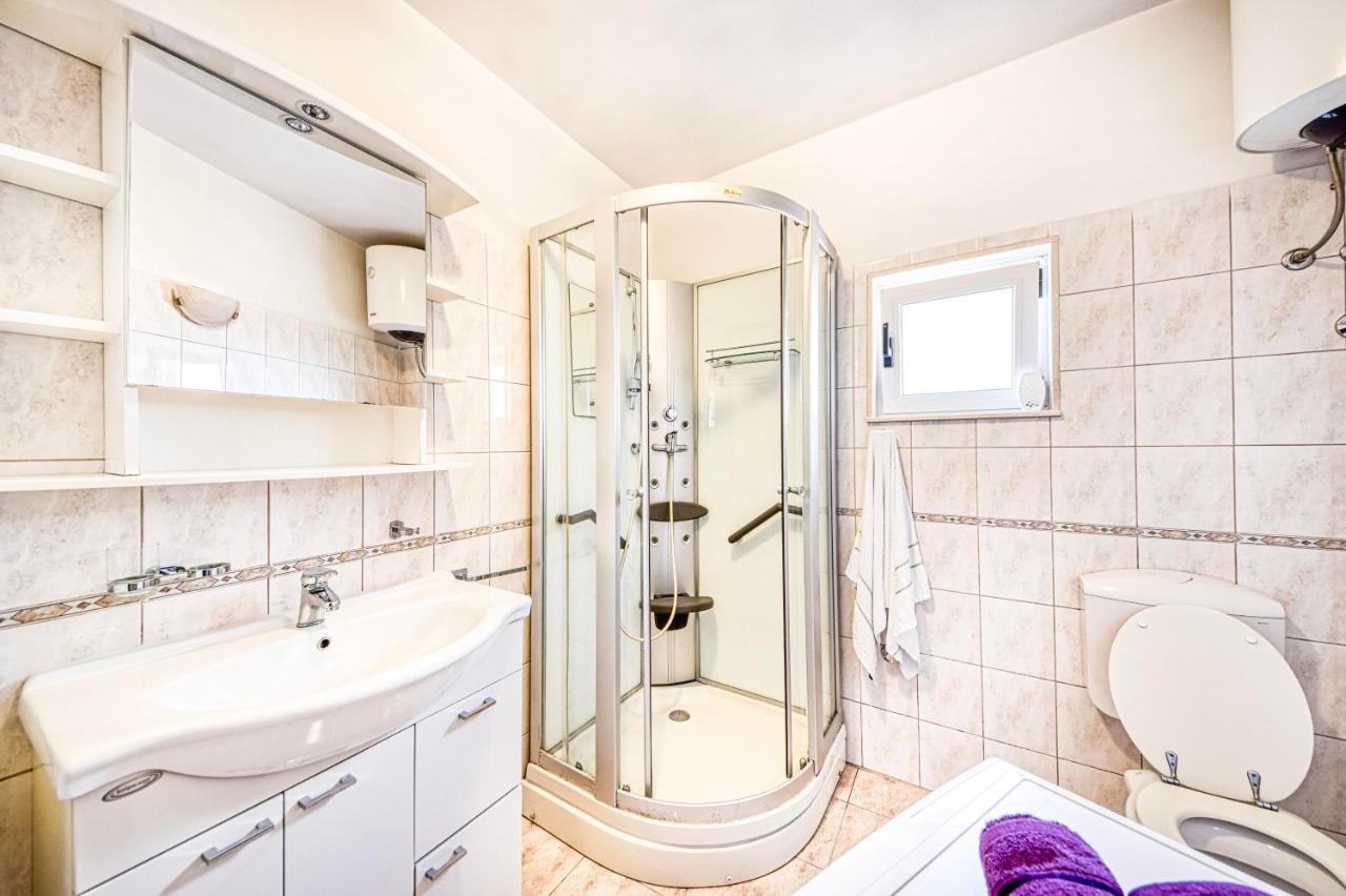 Apartman Andrej Povlja  Zewnętrze zdjęcie